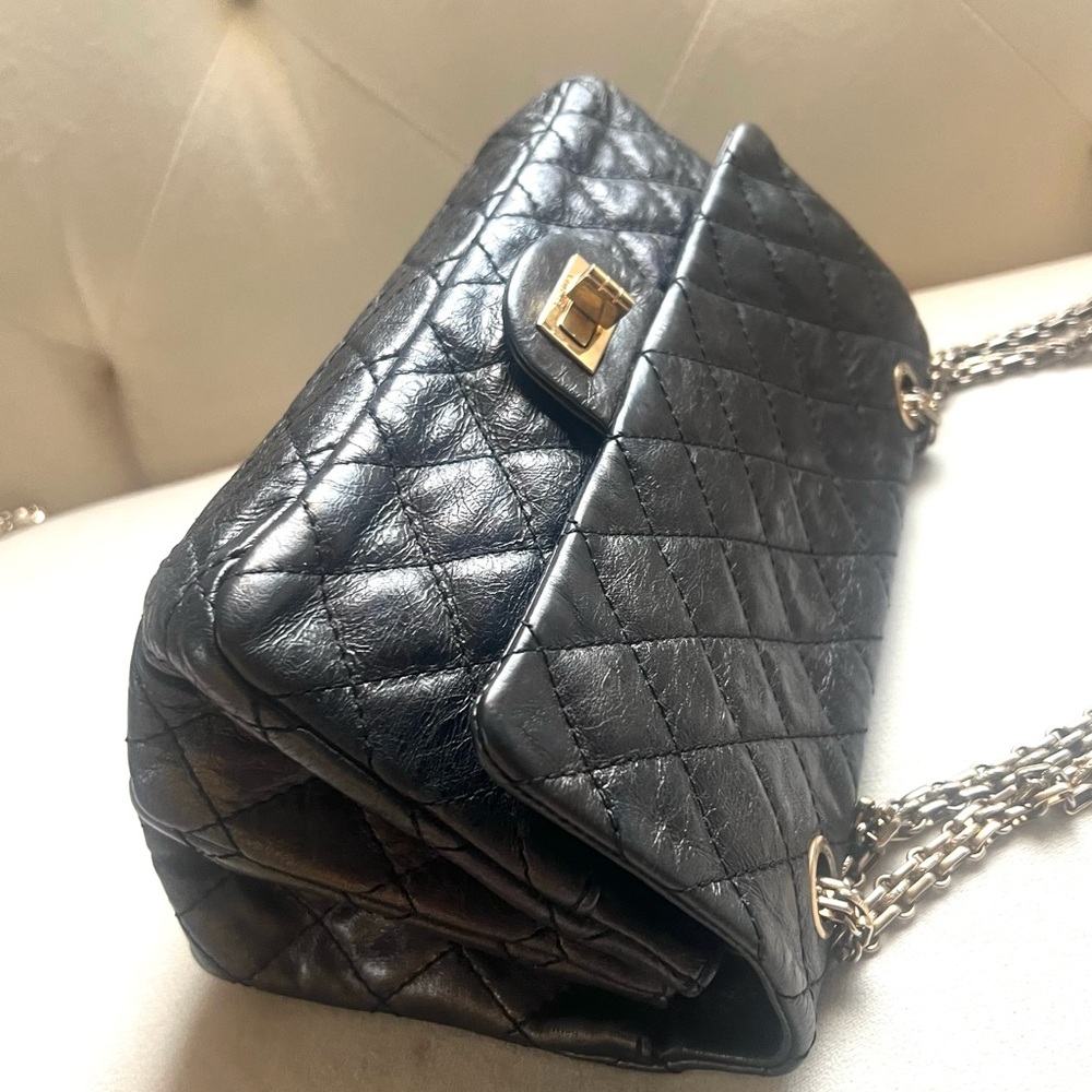Chanel Metallic Chain Shoulder Bag - Picture 3 of 7